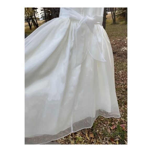 90s Kids Love Formal Dress Sweetheart Illusion Neckline Wedding Crinoline image 4