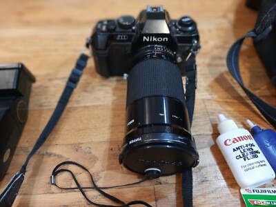 Nikon Zoom 210 AF – Appareil Photo Argentique 35mm Automatique avec Zoom 38–70 mm et Flash Intégré
