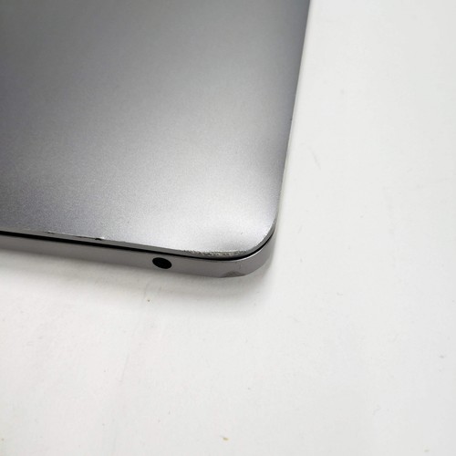 Apple MacBook Air 13,3" i5 1,6 GHz 8 GB RAM 128 GB SSD A1932 rotto 2019 - Foto 2 di 9