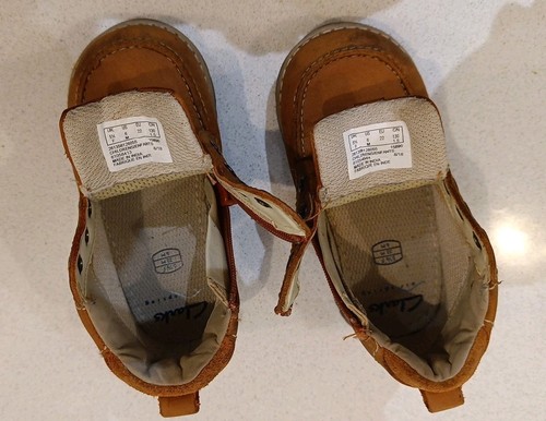 Clarks Boys Casual Ankle Boots Air Spring Child Size 5.5F Tan With A Side Zip - Picture 7 of 9