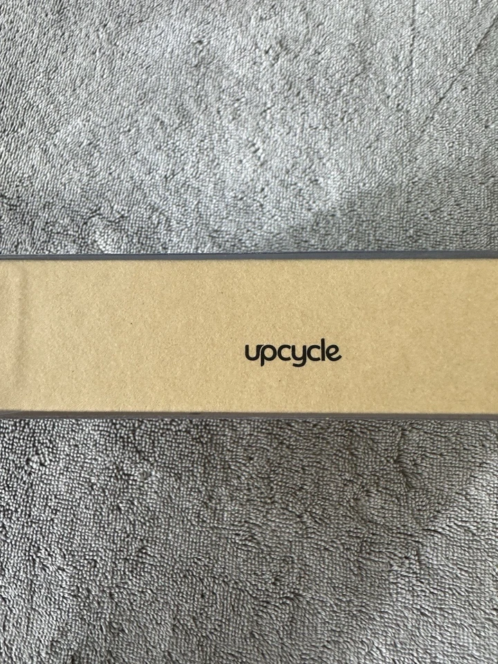 Wireless Charging Pad USB Cable 3.75" Round Wood-grain Open box Upcycle - Image 2 of 4