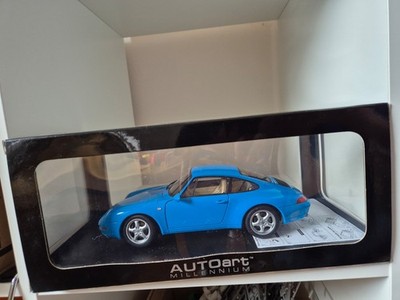 Porsche 911 (993) Carrera 1:18 Autoart NEU OVP