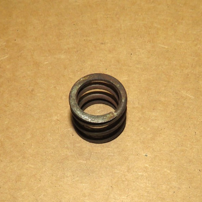 1984-1996 Corvette C4 Sun Visor Mounting Spring Item, GM