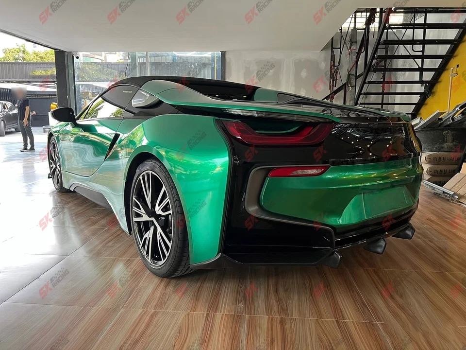 Kits de labios difusores de parachoques trasero de fibra de carbono/negro brillante para BMW i8 2014-2020 Foto 4 de 4