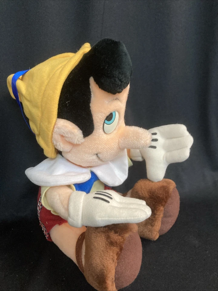 Plüschtier Pinocchio aus Disneyland Paris. - Bild 1 von 4
