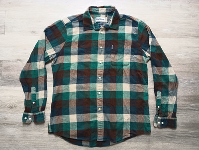 Barbour Flannel Maulden Shirt Mens Medium Button Up Long Sleeve EUC plaid
