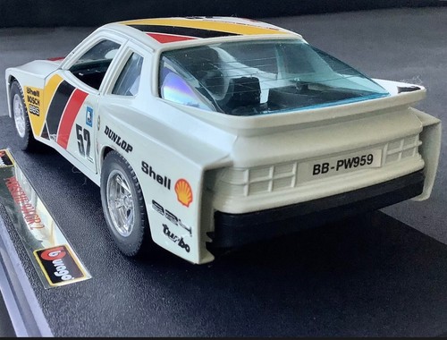 BBURAGO 1/24 PORSCHE 924 TURBO GR. 2 - Foto 1 di 14