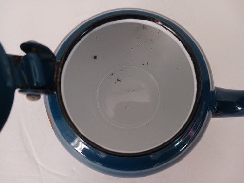 Vintage Enamelware Blue Tea Pot W/ Hinged Lid Black Trim White Interior 4.5" T - Picture 8 of 11