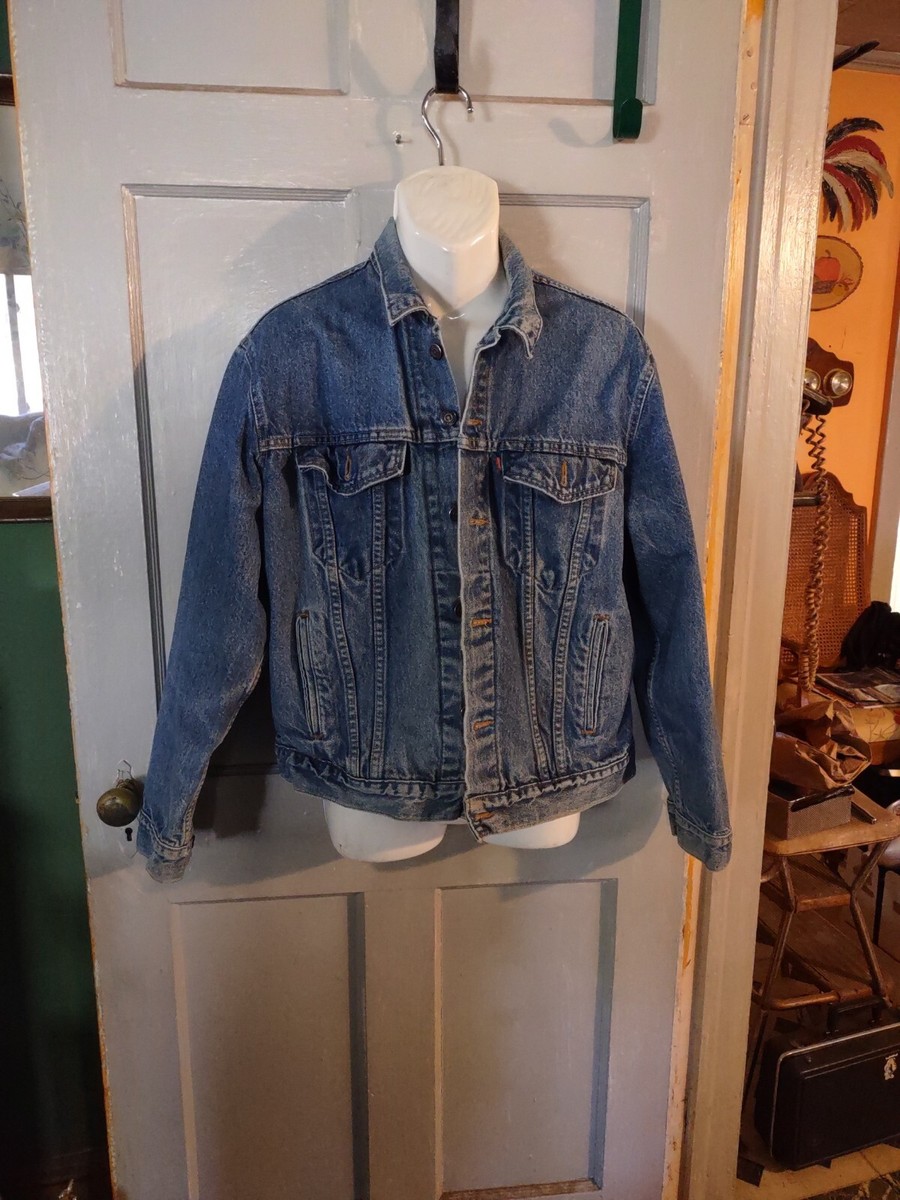 Vintage 80's Levis Denim Blue Jean TRUCKER Jacket Size 44