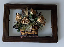 QUADRO CON FIORI SECCHI SU VETRO VINTAGE CON CORNICE IN LEGNO MIS. 17,5X12,5 cm