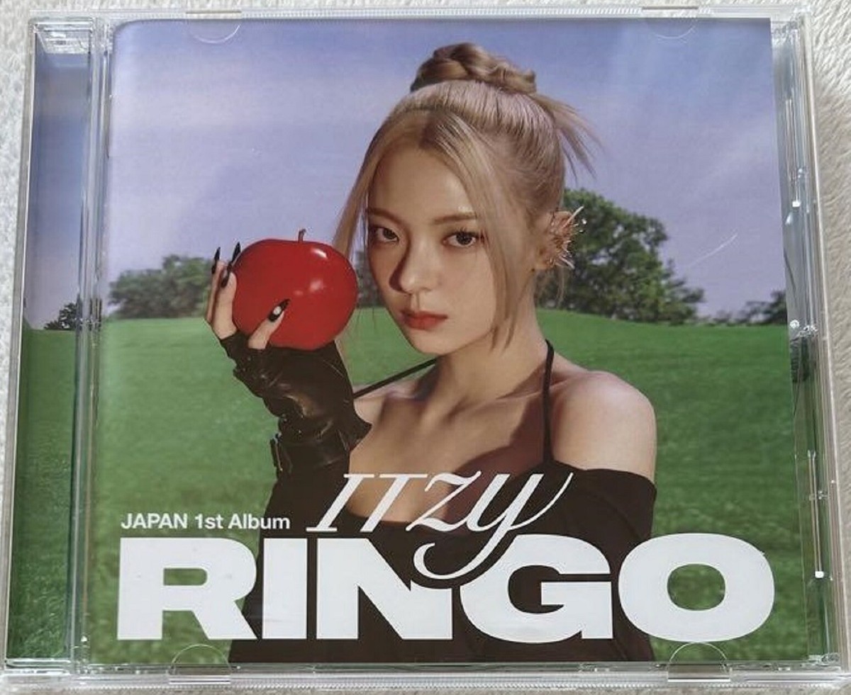ITZY RINGO MIDZY FC SOLO JAPAN ver. CD PHOTO CARD OFFICIAL