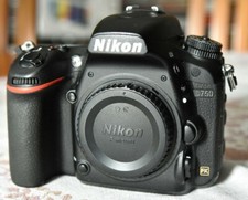 NIKON D750 FOTOCAMERA REFLEX Full Frame PROFESSIONALE + ACCESSORI COMPLETA