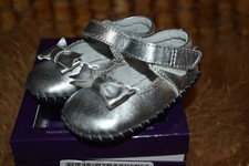 Pediped Originals Betty Mary Jane Infant Silver Medium 6-12 Months EU 20