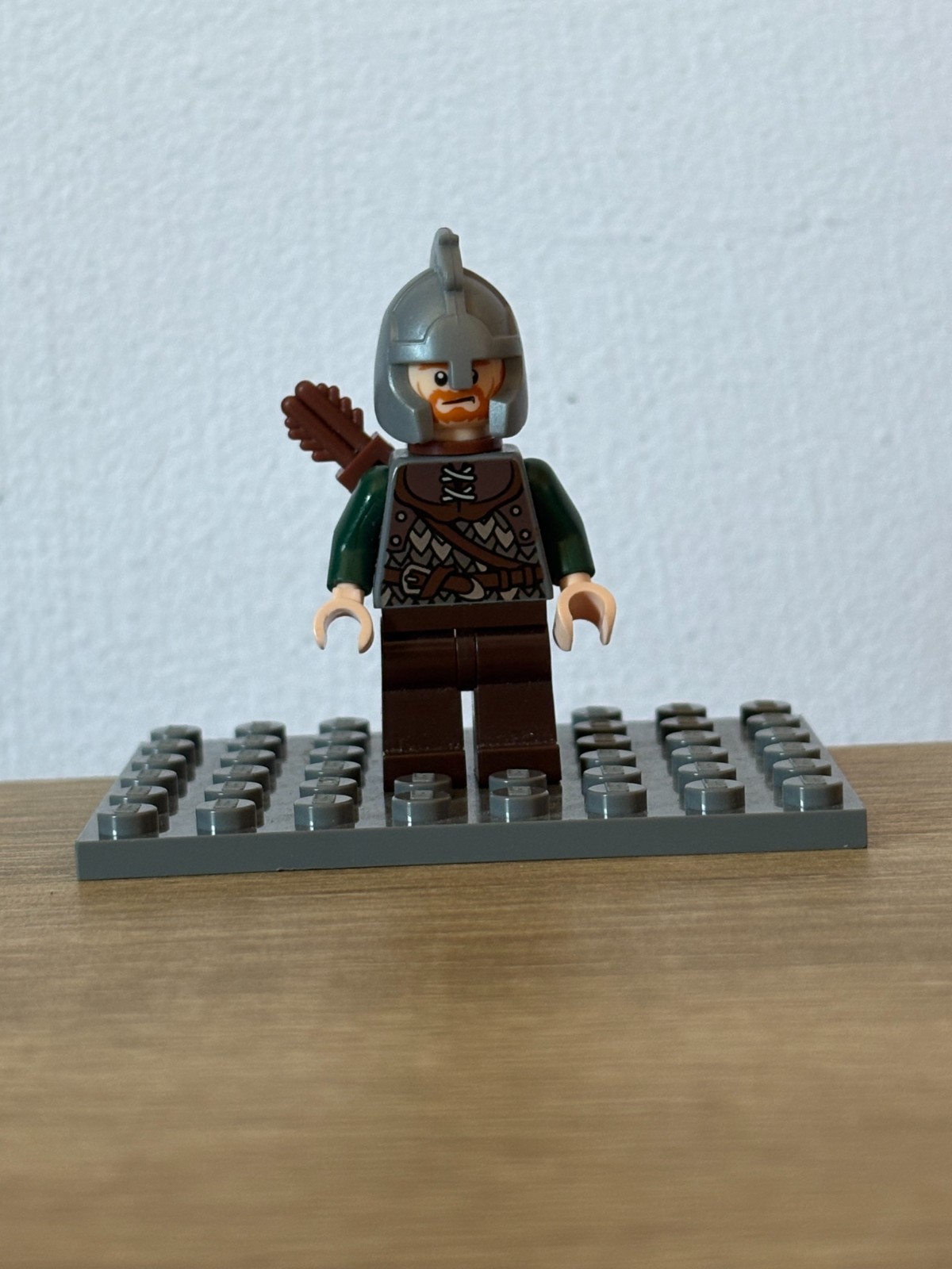 LEGO LOTR Rohan Soldier / lor009