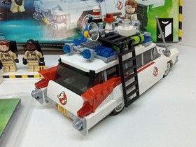 LEGO Ideas 21108 Ghostbusters Ecto-1 Complete With Box and Manual 