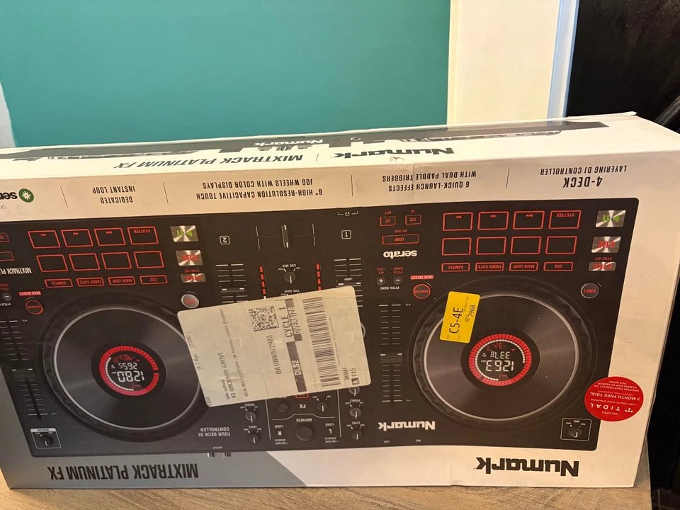 Numark Mixtrack Platinum Fx 4-Channel Serato DJ Controller - Image 4 of 4