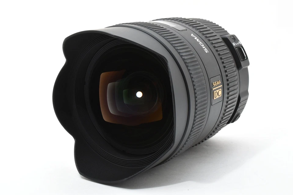 [Almost Unused] Sigma AF 8-16 /4.5-5.6 DC HSM EOS From JAPAN - Image 2 of 4
