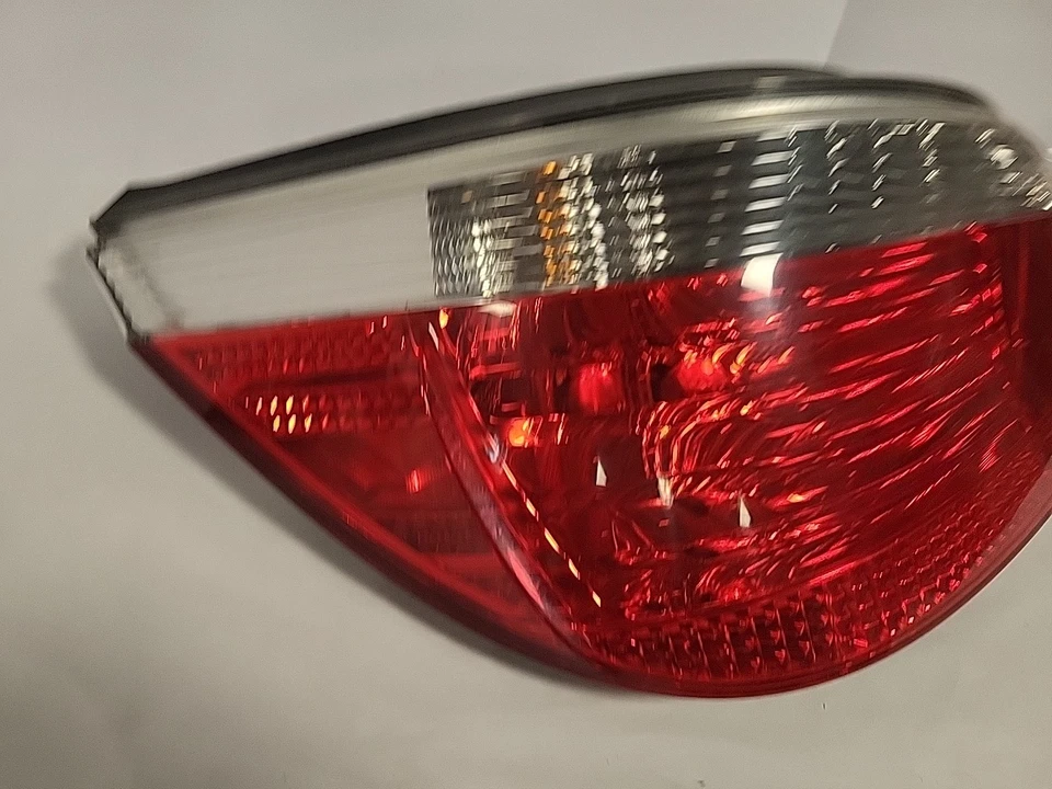 Driver Left Tail Light Lens Fits 04-07 BMW 525i N4 Foto 2 de 4