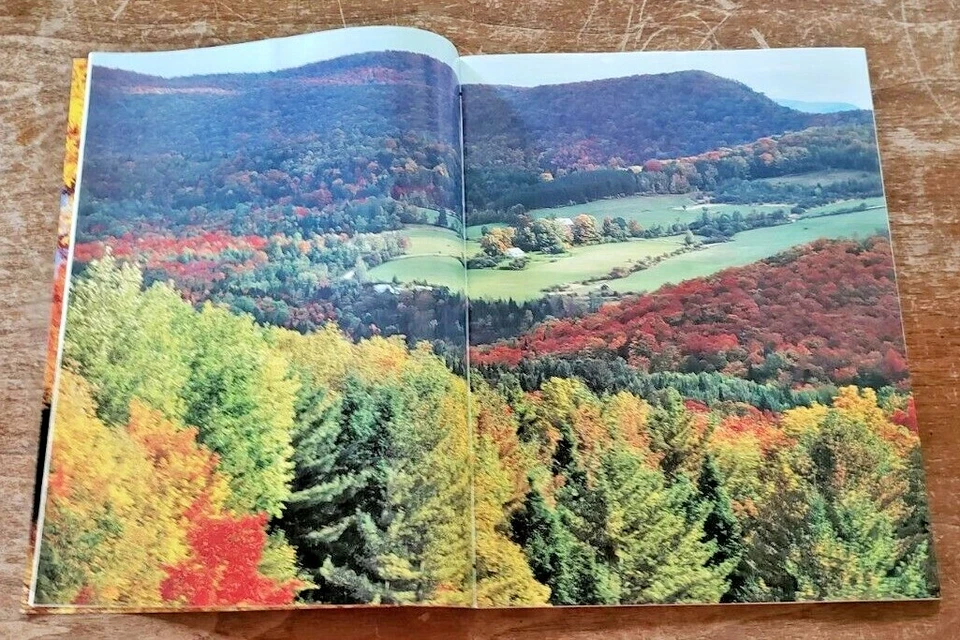 COUNTRY MAGAZINE OCT/NOV 1993 FOR THOSE WHO LIVE IN OR LONG FOR THE COUNTRY Foto 3 de 4