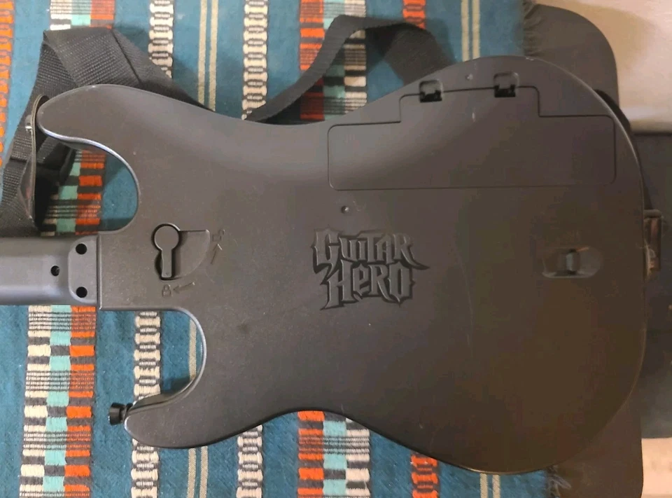 Guitar Hero 5 Wireless Guitar Controller Sony Playstation 3 Like New Used Cond - Image 2 of 2