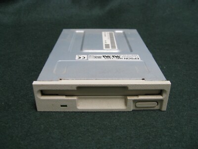 Epson SMD-1300 3.5'' 1.44MB Internal Floppy Disk Drive