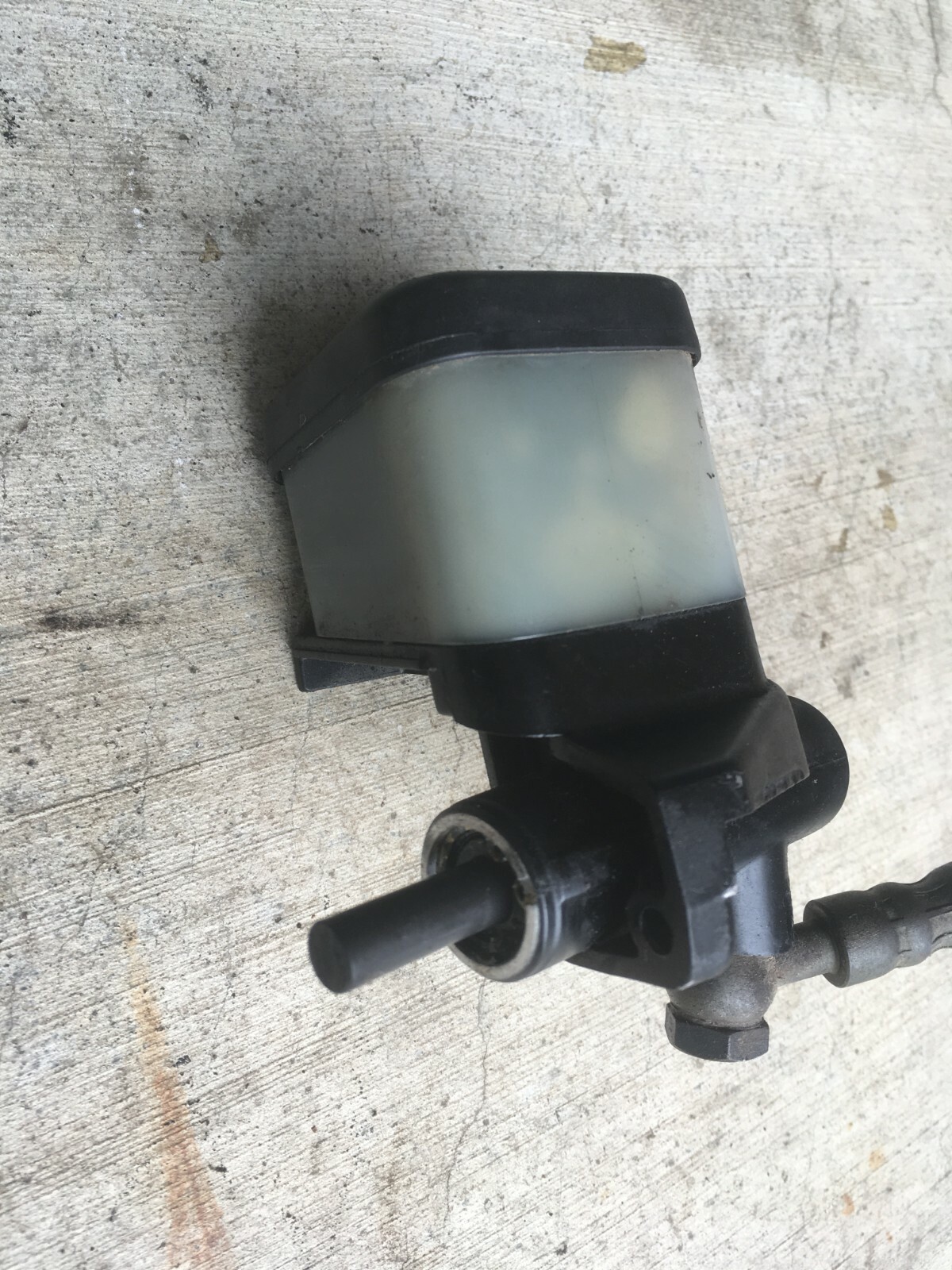 BMW R100 GS R80 PD Front Brake Master Cylinder Single with Brake Line