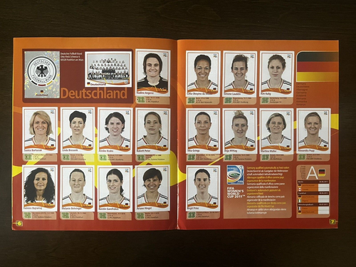 Album Panini 2011 Germania Mondiali Completo Originale *Ex+ Condizioni No Punteggi - Foto 2 di 24