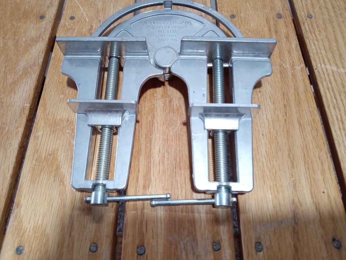 Vintage ADJUSTABLE CLAMP COMPANY # 9133 Aluminum Corner