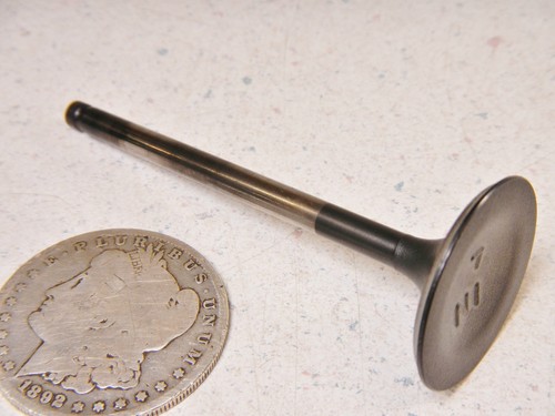 92 SUZUKI QUADRUNNER LT230E INTAKE VALVE - Bild 1 von 6