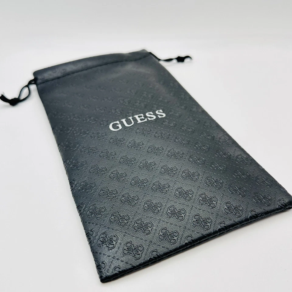 GUESS Etui Brillenetui Brillen Sonnenbrillen Logo schwarz Soft bag NEU - Image 4 of 4
