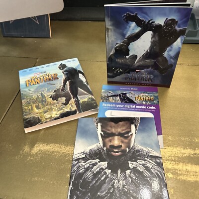 BLACK PANTHER TARGET ART BLU-RAY W/SLIP-COVER & COLLECTIBLE BOOK