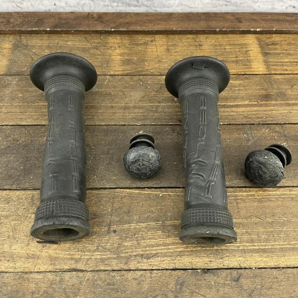 Vintage Redline BMX Grips 90s Original End Plugs Pair Bicycle Parts Very Worn - Image 2 of 4