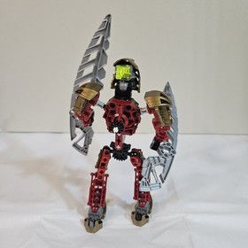 LEGO BIONICLE: Toa Lhikan and Kikanalo (8811)