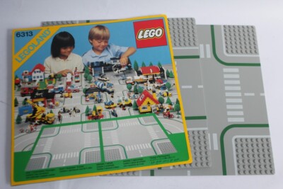 LEGOLAND 6313 2 boutiques x Plaques carrefour 1986 Route (48980)