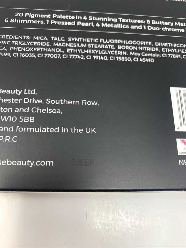 Eloise The Queen Eyeshadow Palette 20 Shades Matte Shimmer Pearl Metallic Chrome - Image 3 of 4