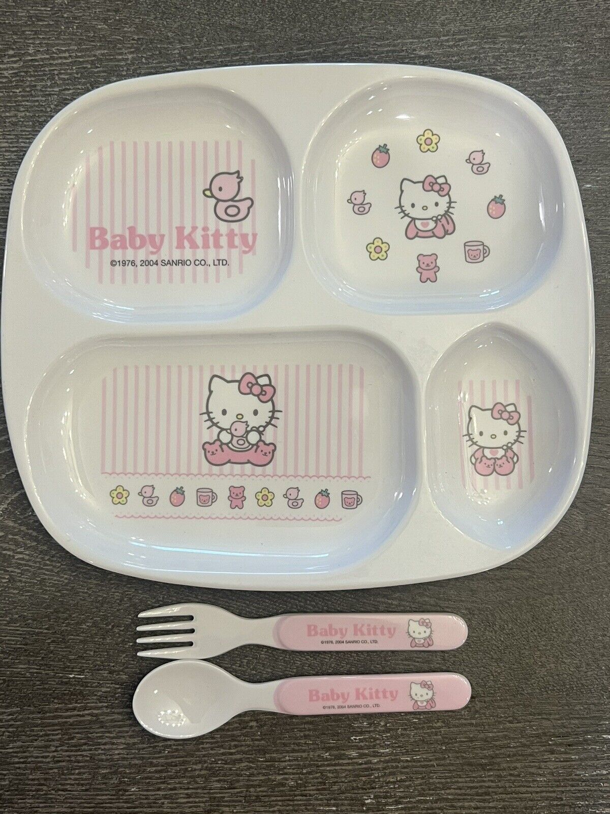 Vintage Sanrio Hello Kitty Plastic Plate Fork Knife Set 2004 BABY KITTY Sanrio
