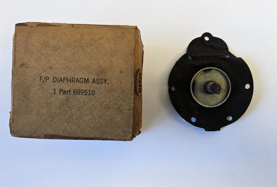 Dodge Chrysler Plymouth Royal 1938-1948 bomba de combustible y diafragma de refuerzo 689510 nuevo en stock Foto 3 de 4