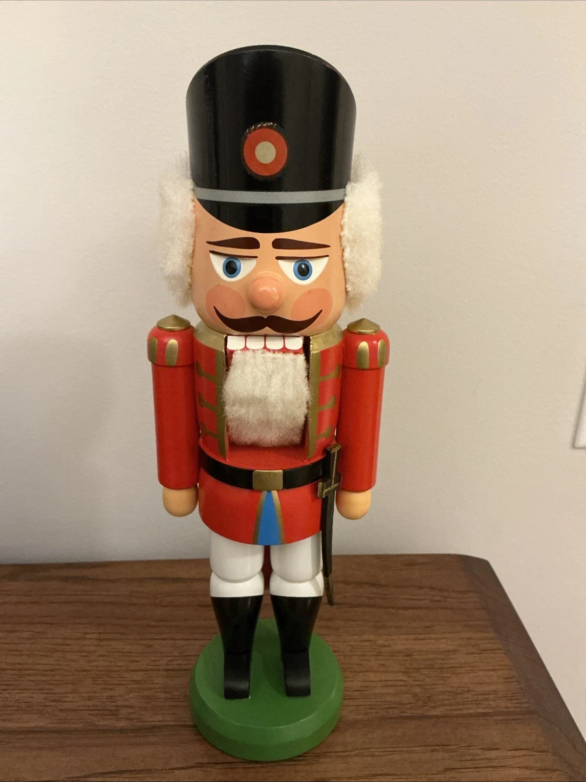 VTG VERO Erzgebirge GDR KING Nutcracker 13.5" Tall Germany RARE