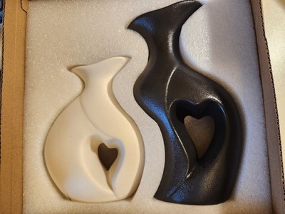 Black and White Vase Heart Shape Ceramic Vase Set of 2 Brand New !!!