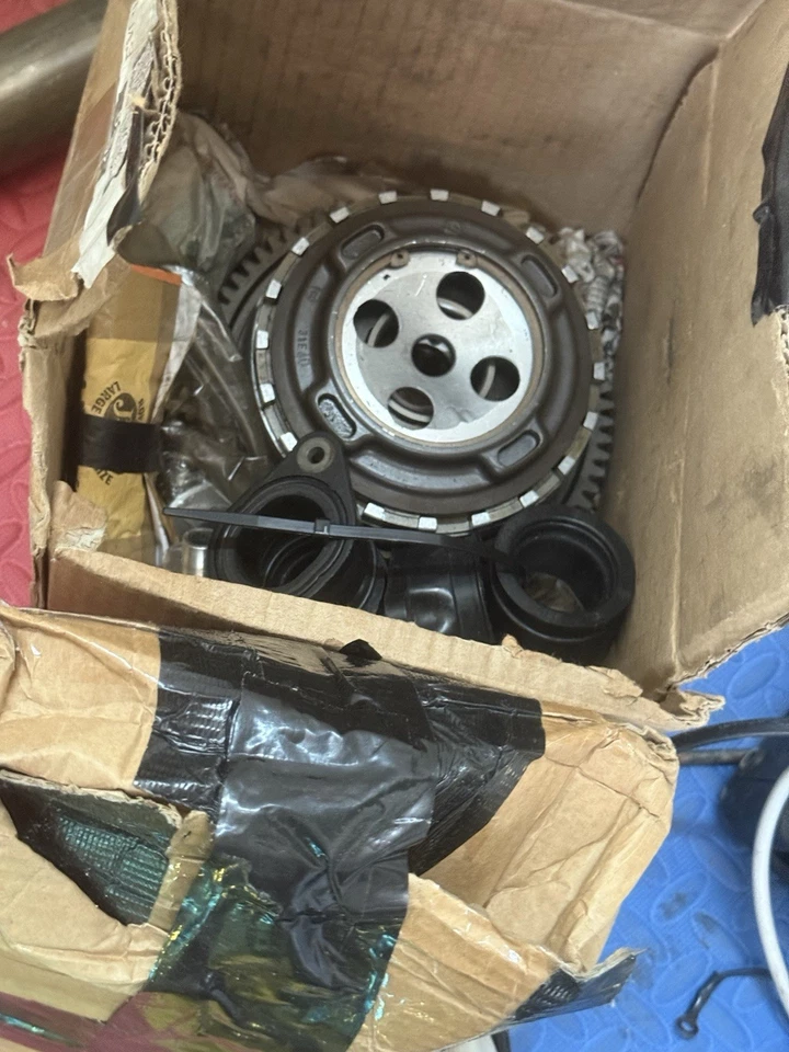 X2 1997 Gsxr 600 Clutch Parts - Image 2 of 2