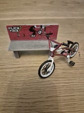 Flick Trix Red Bike And Bench Set