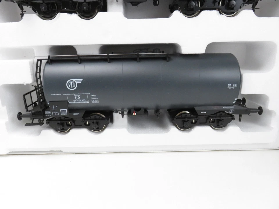 (1HPC11) Märklin 55721 Zug-Set „Brennstofftransport“ der DB, Spur 1, OVP - Bild 4 von 4