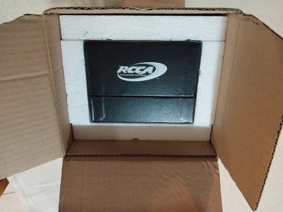 Joey Logano 2008 #02 Home DEPOT TOYOTA COT REVERSE PAINT 1/24 ROOKIE ELITE !! - Image 3 of 4