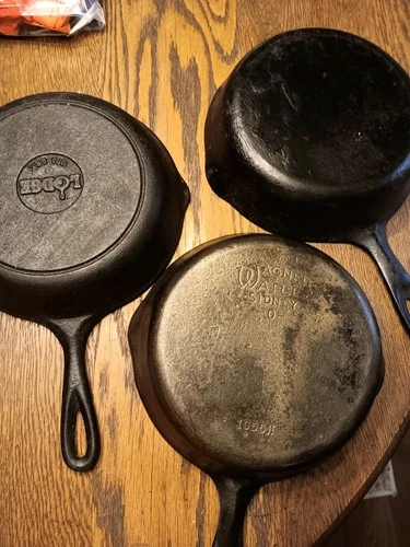 3 #5 Cast Iron Skillets Wagner, Lodge