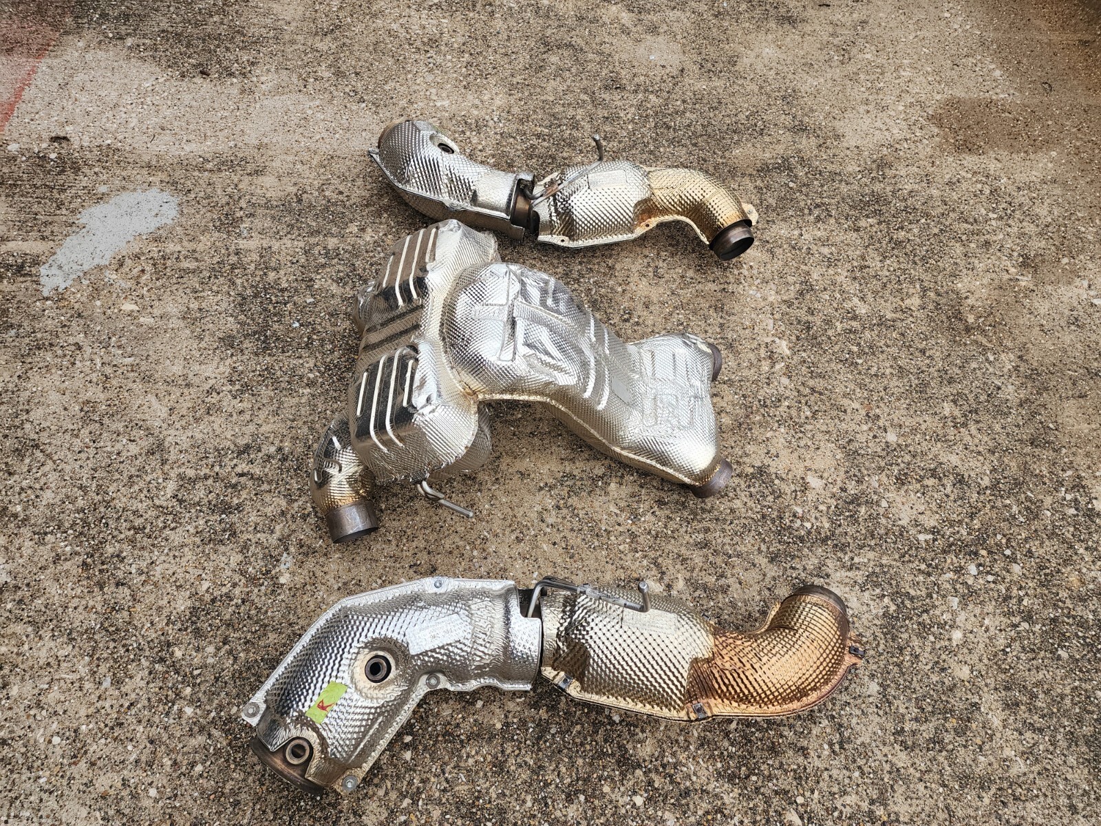 MCLAREN 570 S OEM FACTORY GENUINE ORIGINALEQUIPMENT EXHAUST MUFFLER SYSTEM