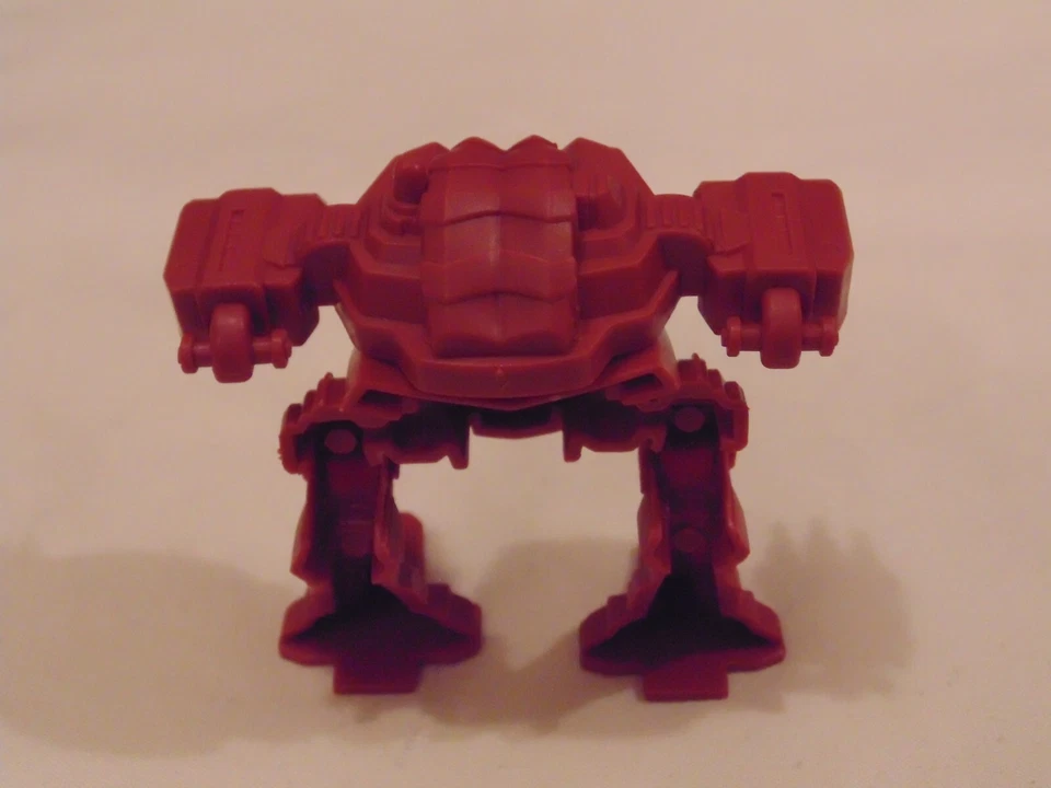 W.A.W Crimson Guard Battle Mech – 6.5cm Red Plastic Simple Design – Used Rare - Image 3 of 4