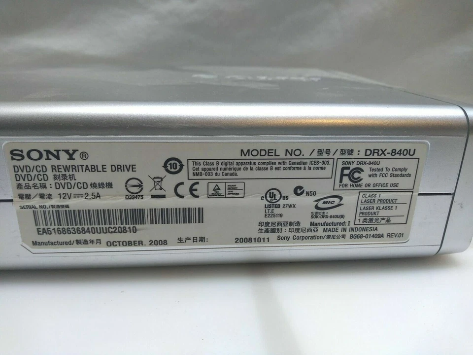 Lector y unidad grabadora de CD/DVD externa multiformato Sony USB 2.0 Foto 2 de 4
