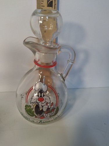 Looney Tunes Oil & Or Vinegar Cruet Sylvester Tweety Bird..New Condition - Picture 2 of 6