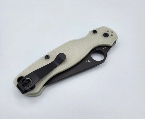 Spyderco Paramilitary 2 PM2 Glow In The Dark Scales (No Knife)