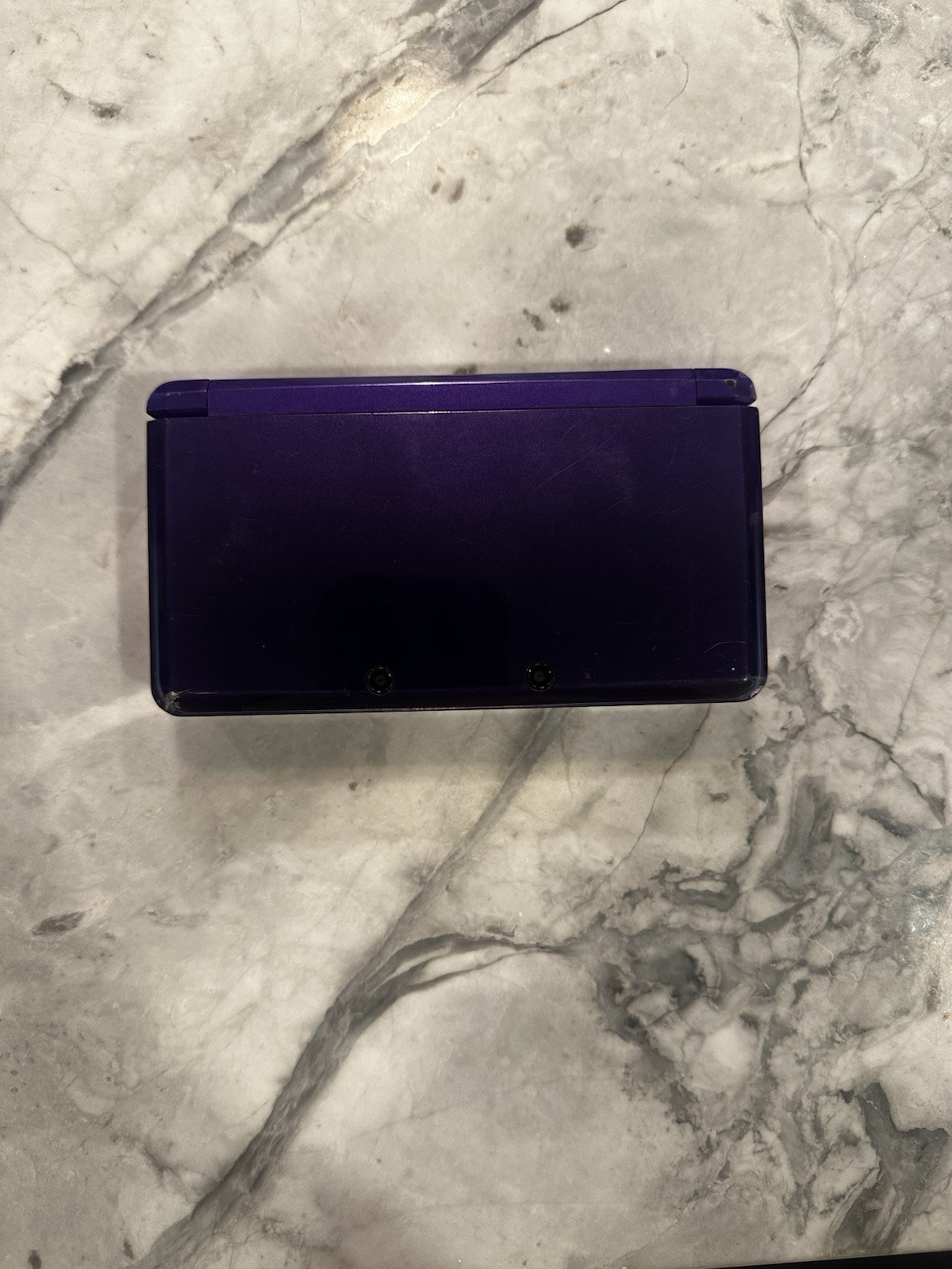 Purple Nintendo 3DS w Charger